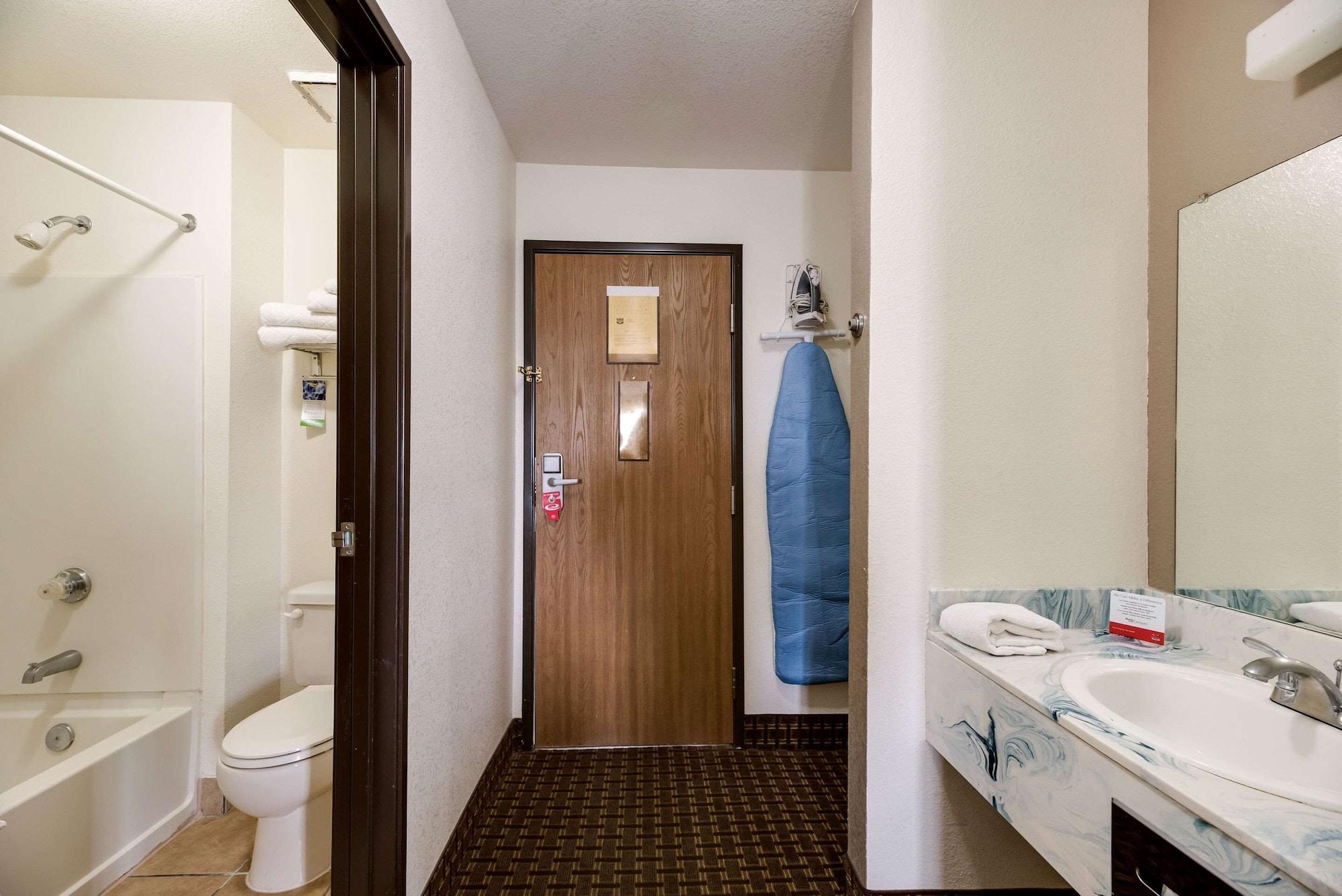 Econo Lodge Inn & Suites Williams - Grand Canyon Area Exterior photo